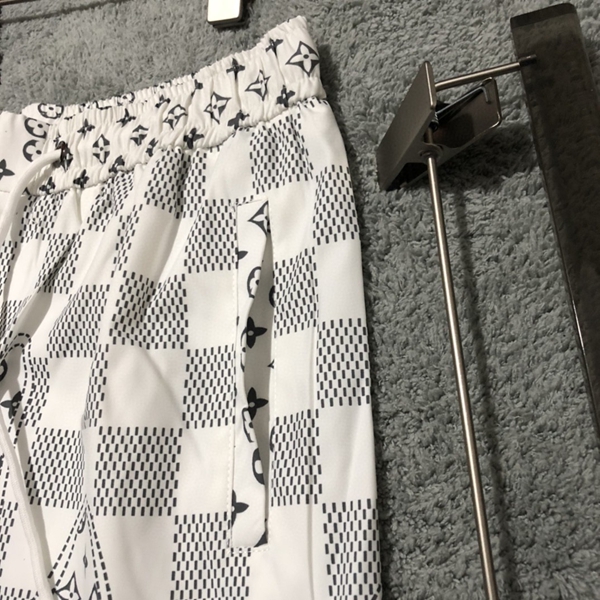 ブランドハーフパンツ側面デザイン